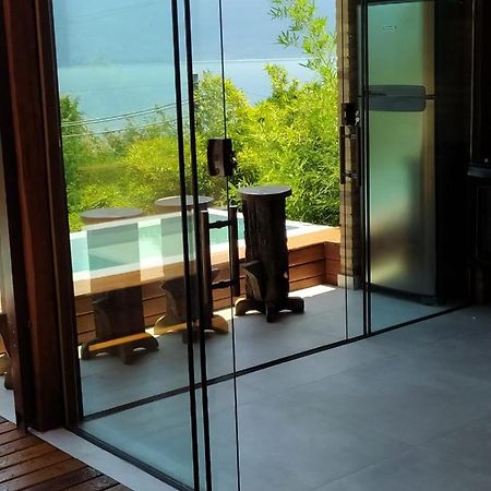 Nova Villa- Vista Frontal Para O Mar- Villa Amore Ilhabela Exteriör bild
